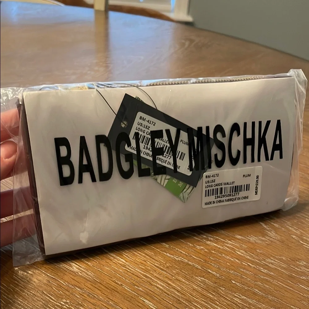 NWT Badgley Mischka long snap wallet with zip money pouch, plum or wine BM-4172 - Picture 3 of 10